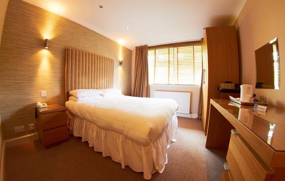 Abbotsford Hotel ดัมบาร์ตัน ภายนอก รูปภาพ